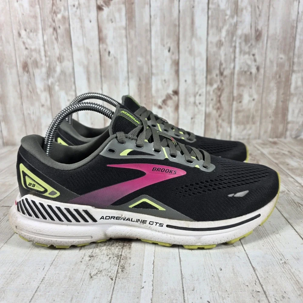 Brooks Adrenaline GTS 23 Womens Running Shoes Black Pink Yucca  Size 9